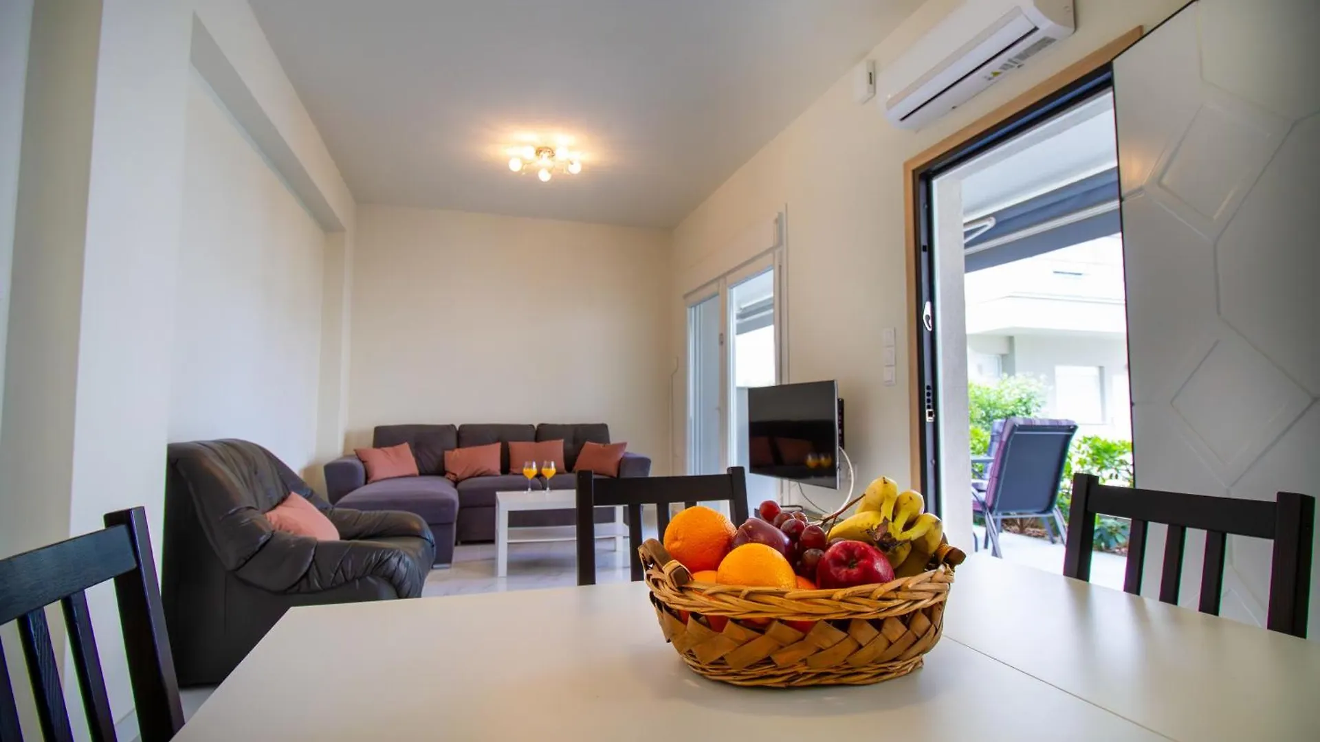 Coral By Halu! Holiday House In Nikiti Feriehus